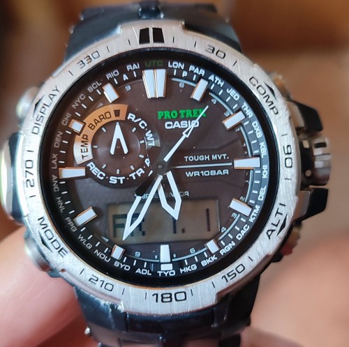 Montre casio protrek tough - montre,