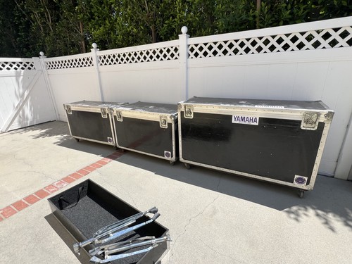 Flight cases for - , drums