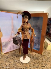 Audrey Hepburn in City Season Celebrity Hollywood Movie Star Model Singer Barbie