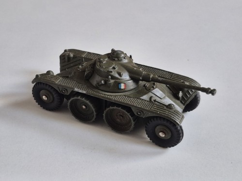 Char militaire panhard - char, dinky