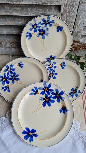 Anciennes assiettes plates - 4,