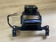 UN SUPPORT DE PLAQUE RIZOMA