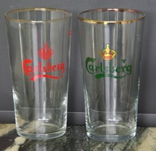 2 anciens verres à bière