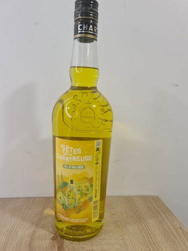 Fête chartreuse jaune - de,