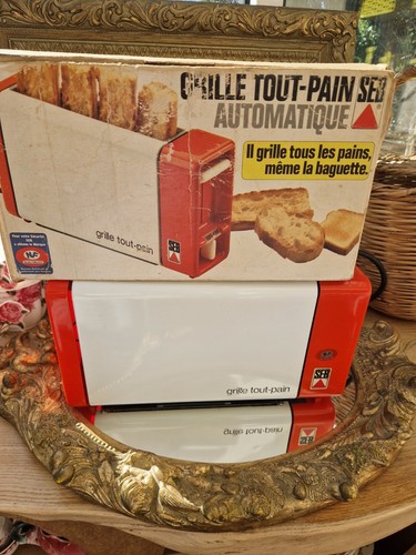 Seb grille pain 700 - 700, w