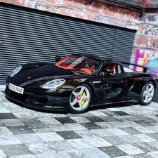 AutoArt Porsche Carrera GT 1 18 Carbon Roof One Off Custom Model Pro