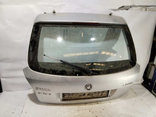 5j9827025j hayon skoda fabia - 5j9827025j,