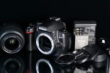 Nikon D3000 10.2MP w/18-55mm