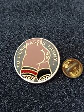 Pin's Pins Pin Enamel 45 PÉTANQUE SEXY custom "FANNY"