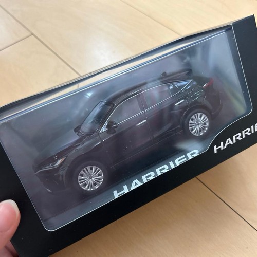 Toyota harrier mini car noir - toyota,