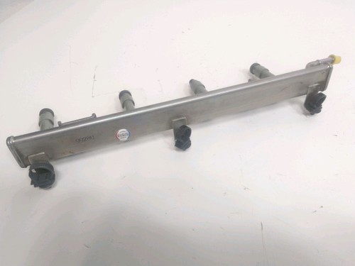 Rampe injection 1573086g00 - d'injection,