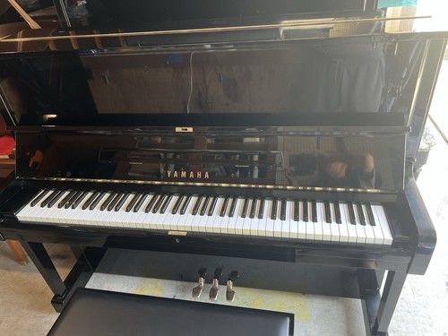 1975 yamaha upright piano - upright,