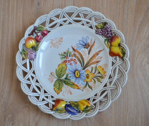 Assiette murale décorative