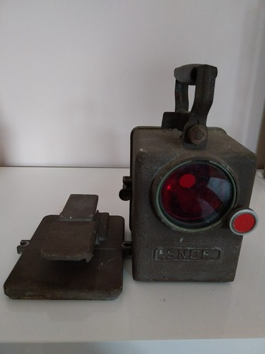 Ancienne lampe f de - c,