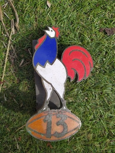 Rare mascotte automobile rugby - mascotte,