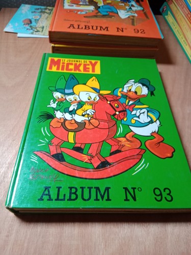 Journal mickey album - le,
