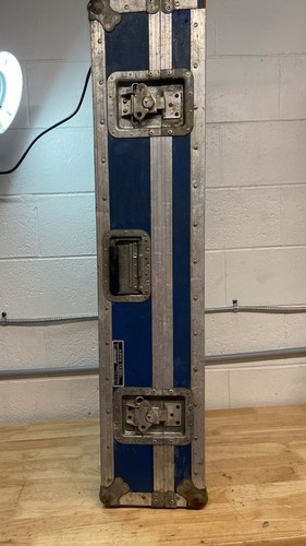 Large equipment case anvil - case,