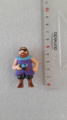 Pirate purple suit and - , knife