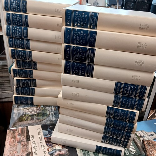 Encyclopaedia universalis en - encyclopaedia,