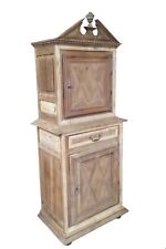 Ancien Cabinet Homme Debout