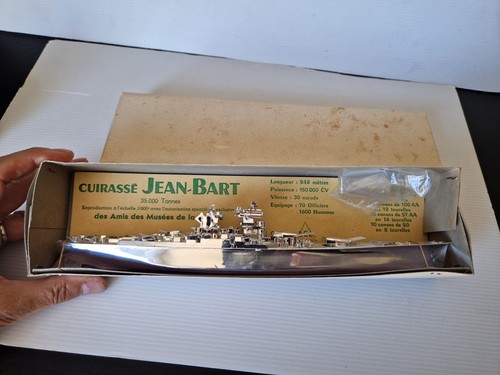 Jean bart cuirassé plastique - jean,