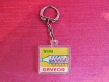 Visiomatic ""Geveor Wine"" Keychain - Rowing Team in a Bottle - 60's