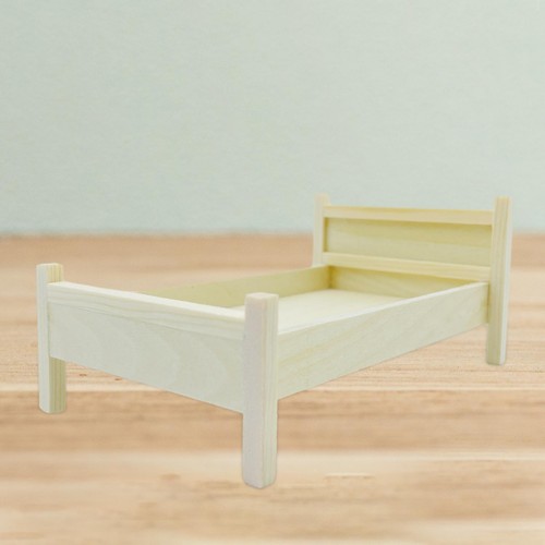 Lit miniature pour - pour, maison
