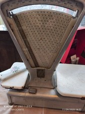 ancienne balance d'épicerie