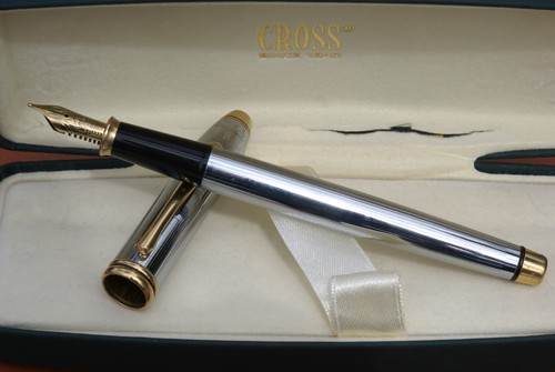 Magnifique stylo plume cross - plume,