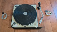 Thorens TD 124 Turntable