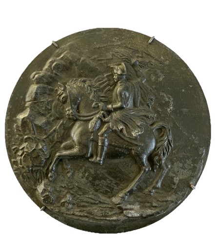 Médaillon bas relief - médaillon, bas-relief