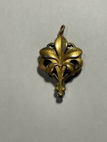 Bijoux ancien pendentif doré - ancien,