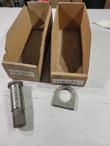 Tracteur holder locking plate - tracteur,