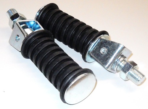 Yamaha enduro foot pegs - yamaha,, rest