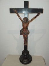 H. 44 cm/ANCIENT CRUCIFIX ON BASE/JESUS LIVING WOOD/H.19 /NINETEENTH OR BEFORE/CROSS