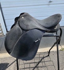 Wintec English Saddle