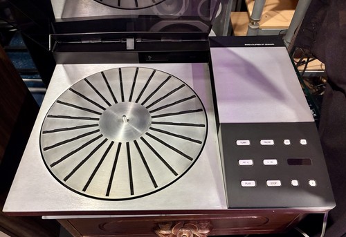 Bang and olufsen beogram - bang,