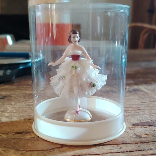 Figurine danseuse ballerine