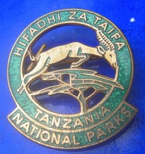 broche souvenir vintage (1970)
