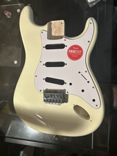 Fender Squier Strat 2-POINT TREMOLO BODY olympic white Guitar Affinity
