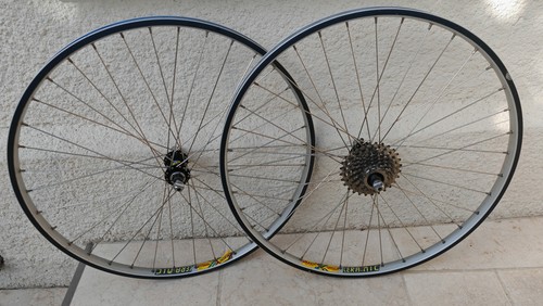 Paire roues mavic moyeux - paire, de
