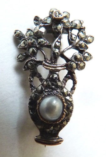 Broche argent massif - +, +
