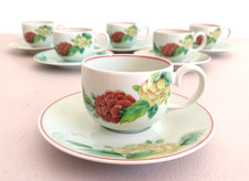 SERVICE  de 6 tasses à café
