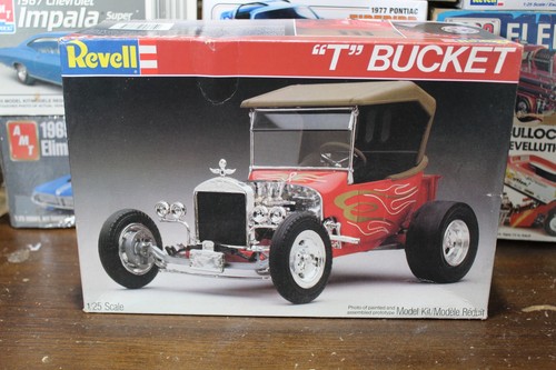 Revell ford bucket 1 25 - t, 1/25