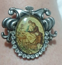 Antique Style Cameo Brooch