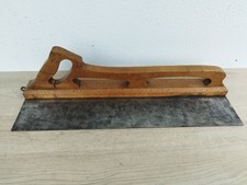 SCIE A DOS OU SCIE D'ONGLET