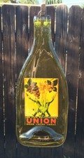 LES VINS SELECTIONNES - UNION - DANS VOTRE VERRE Vintage Glass Wall Decor 