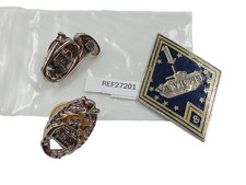 2.2b/09/25 (REF27201) Small Lot of Various Military Badges French MEDAL