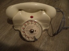 ANCIEN TELEPHONE A CADRAN