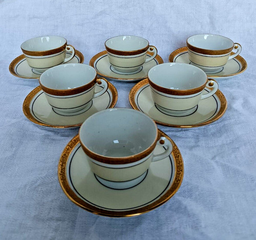 Petites tasses moka en - à,